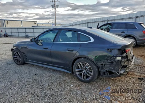 2022 BMW 430I Gran Coupe z USA, uszkodzony, nr VIN WBA63AV02NFM09232